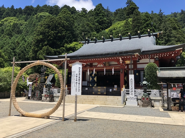阿夫利神社の社殿