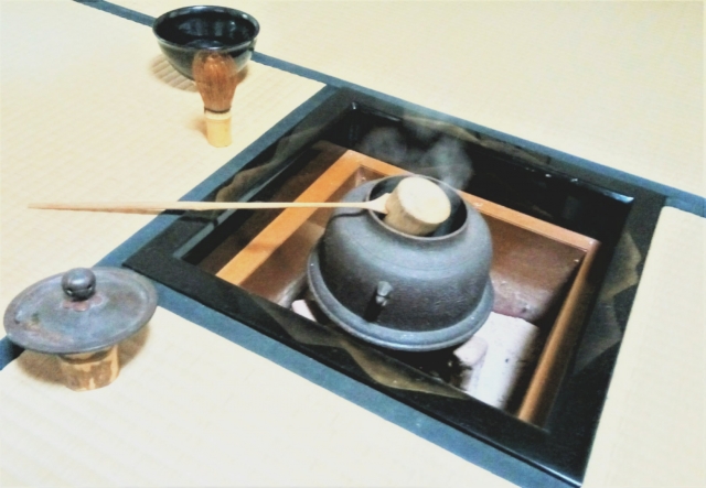 茶道の炉