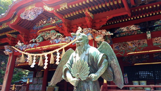 真言宗高尾山薬王院の天狗像